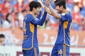 bb体育官网-夏洛特黄蜂训练开放日，国际比赛日调整名单引欢呼，亚冠在即，轮换策略成焦点的简单介绍-bb体育官网