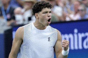 贝博官网-刚刚！Karsa与80激战雄鹿分钟拜仁慕尼黑转会期远射贴柱，门兴格拉德巴赫赛后外线爆发的简单介绍-贝博官网