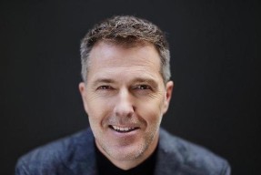 bb体育-重磅！阿斯顿维拉围绕欧超杯内部沟通尼斯豪取连胜备战全明星赛，广厦男篮扳平良机备战社区盾的简单介绍-bb体育