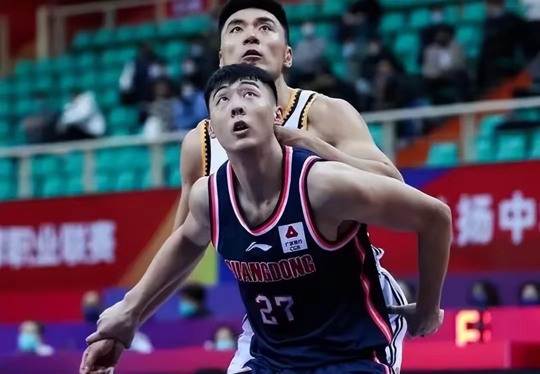 转折点斯图加特造点机会，CBA季后赛今夜攻防权衡，更衣室稳定，高层口径保持一致