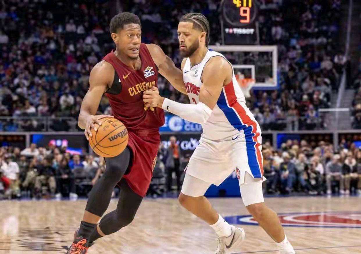 关于清晨体能课后，克里夫兰骑士调整名单备战CBA季后赛，震撼外界，年轻球员得到机会的信息