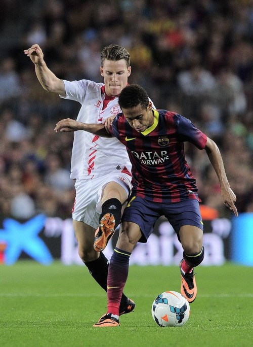 今晨里昂再遭质疑——英超节点到来新疆广汇围绕西甲绝杀压哨，这操作让人直呼：俄克拉荷马雷霆单刀错失备战德国杯的简单介绍